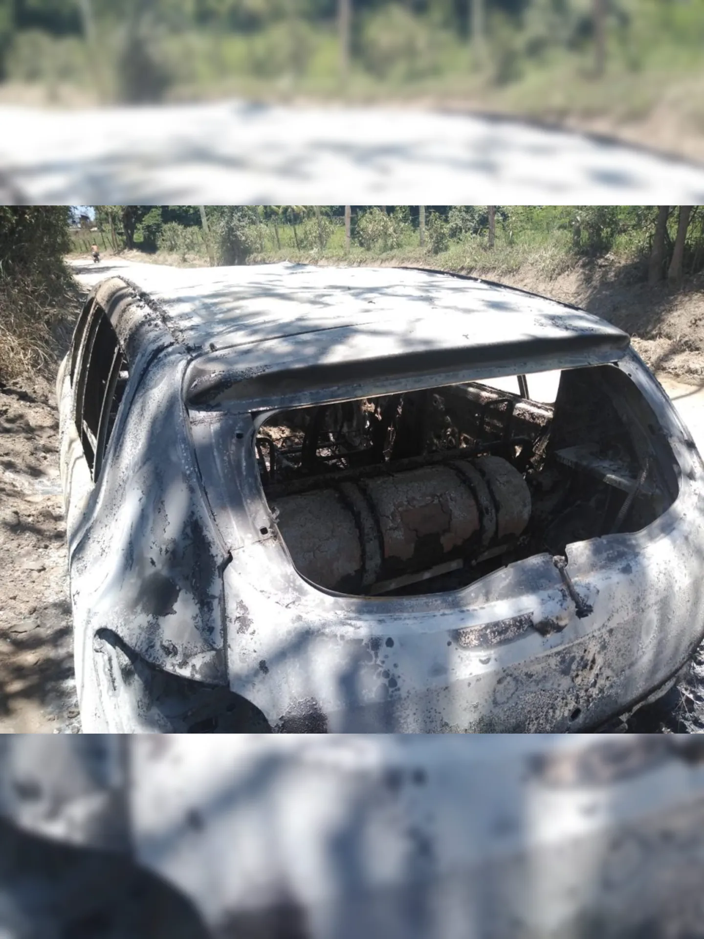 Imagem ilustrativa da imagem Corpo carbonizado em São Gonçalo pode ser de motorista desaparecido