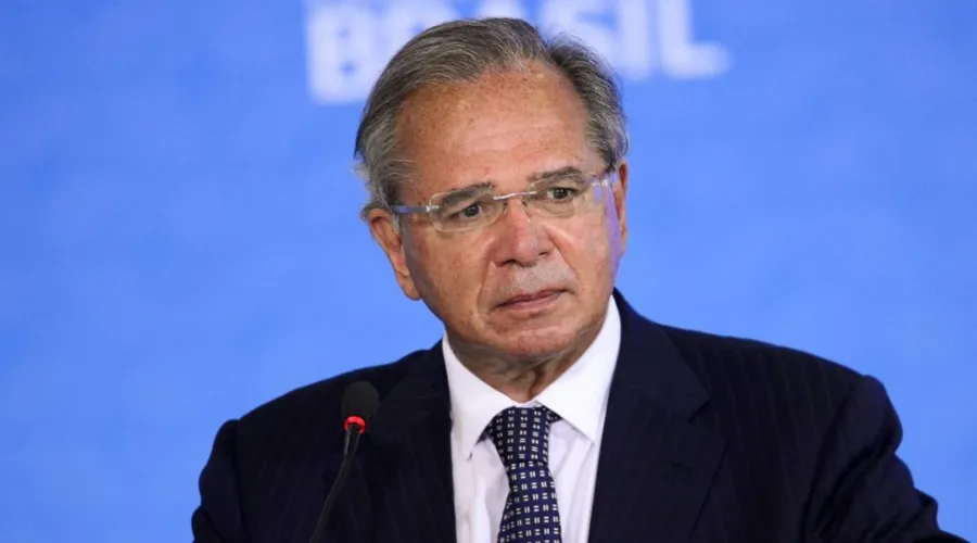 O ministro da Economia, Paulo Guedes, durante cerimônia alusiva à marca de 100 milhões de poupanças sociais digitais Caixa.