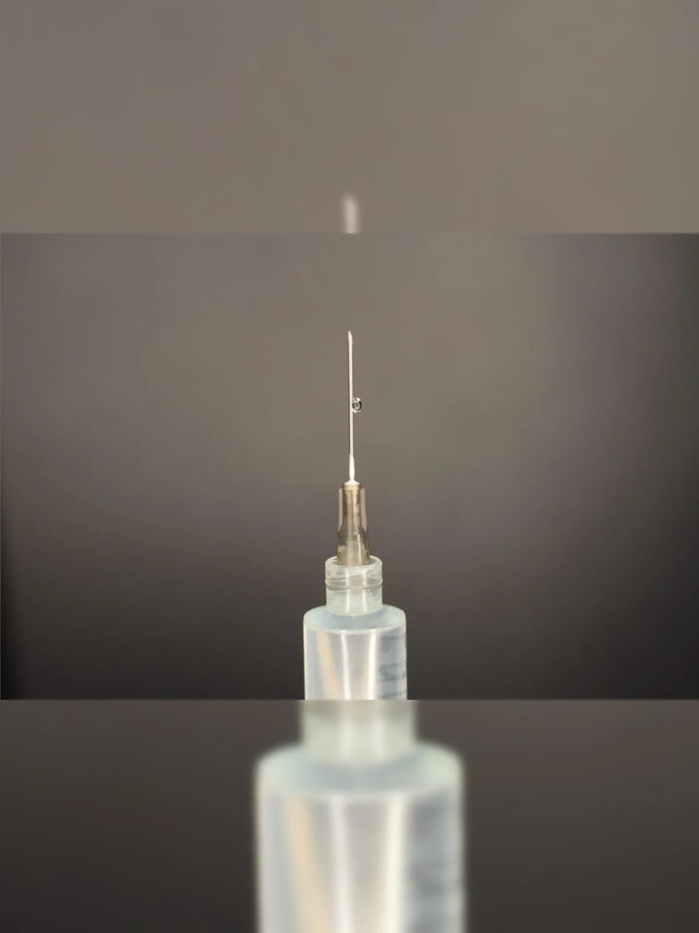 Imagem ilustrativa da imagem Covid-19: STF dá 48 horas para Pazuello informar datas de vacinação