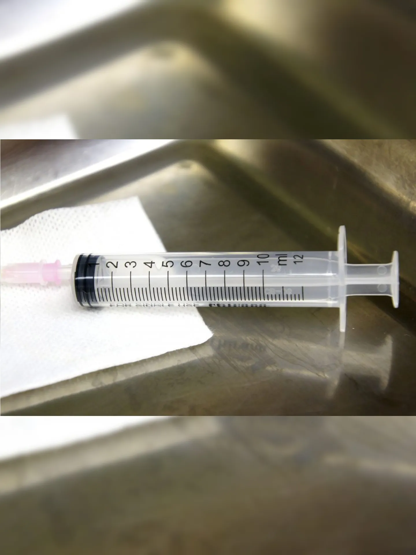 Imagem ilustrativa da imagem Estado adquire 8 milhões de agulhas e seringas para vacinação
