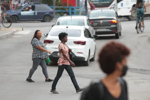 Imagem ilustrativa da imagem Brasil tem 1,1 mil mortes por Covid-19 registradas em 24 horas