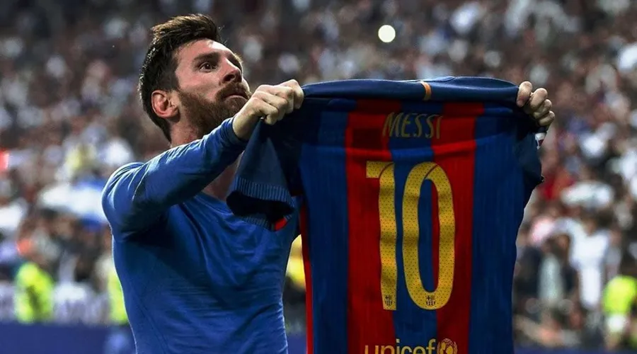 Imagem ilustrativa da imagem Presidente do PSG confirma negociações com Messi