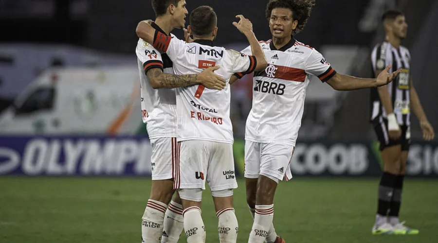 Imagem ilustrativa da imagem Flamengo comunica lesão de jogador titular