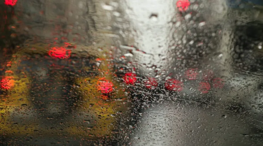 Imagem ilustrativa da imagem Primeira semana do ano será de chuva e trovoadas em Niterói