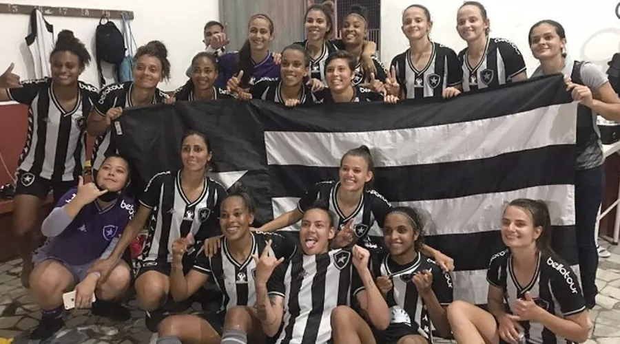 Imagem ilustrativa da imagem Histórico: Botafogo feminino jogará no Estádio Nilton Santos