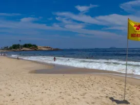 Imagem ilustrativa da imagem Rio proíbe permanência nas praias neste fim de semana
