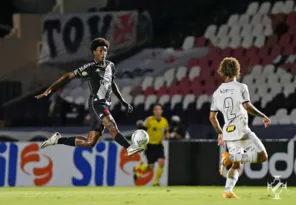 Imagem ilustrativa da imagem Vasco vence Atlético-MG e deixa zona de rebaixamento