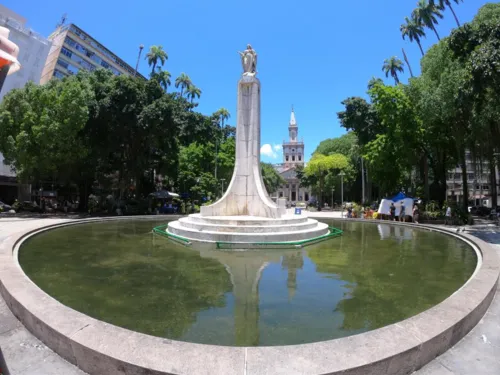 Imagem ilustrativa da imagem Chafariz do Largo do Machado passa por reforma e será religado