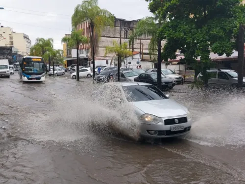 Imagem ilustrativa da imagem Chuva já atinge áreas de São Gonçalo e Niterói nesta sexta