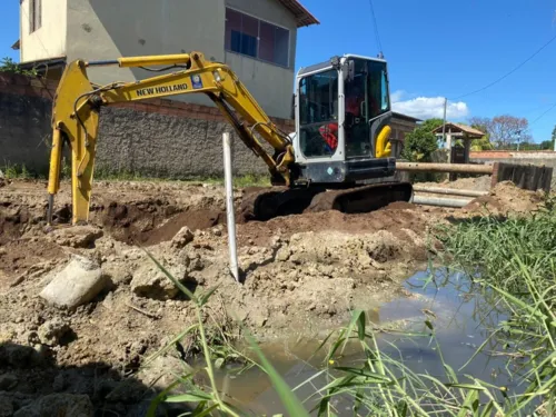 Imagem ilustrativa da imagem São José do Imbassaí recebe obras para acabar com alagamentos