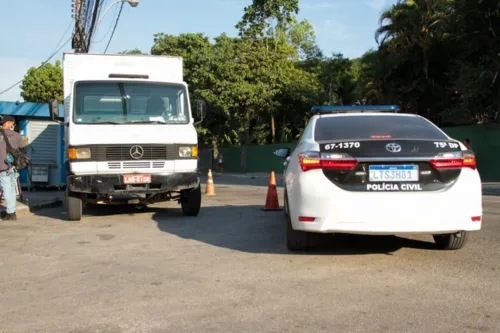 Imagem ilustrativa da imagem 'Colocaram a venda em nossos olhos', trabalhadores reféns em SG