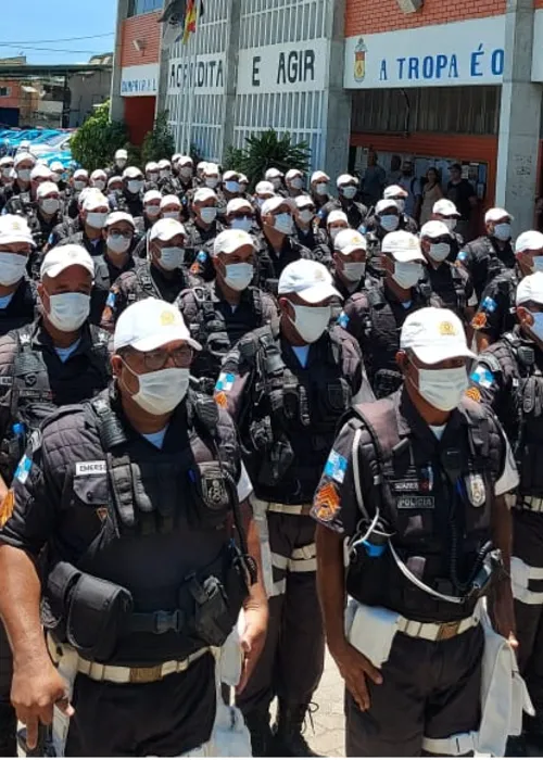 Imagem ilustrativa da imagem PM e Bombeiros fazem operação para evitar aglomeração no Maracanã