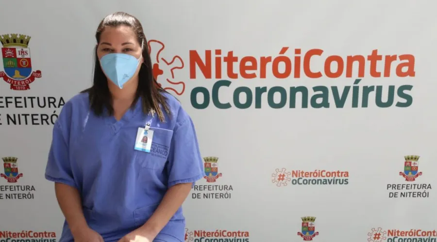Imagem ilustrativa da imagem Enfermeira será primeira pessoa a ser vacinada em Niterói