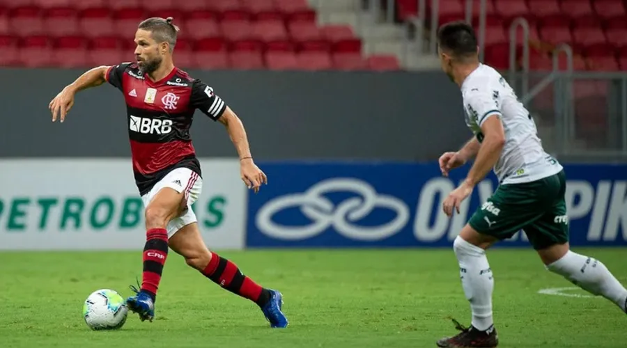 Imagem ilustrativa da imagem Flamengo reedita Supercopa e enfrenta Palmeiras na estreia do Brasileiro