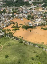 Imagem ilustrativa da imagem Noroeste Fluminense recebe ajuda humanitária da Defesa Civil