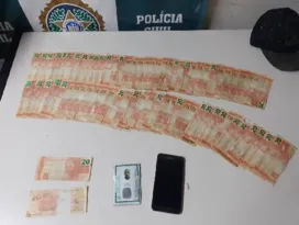 Imagem ilustrativa da imagem Preso homem que tentava vender notas falsas de R$ 20 no Rio