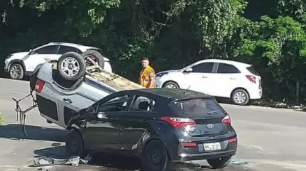 Imagem ilustrativa da imagem Acidente deixa ferido na Região Oceânica de Niterói