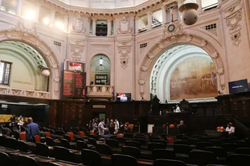 Imagem ilustrativa da imagem Palácio Tiradentes comemora 95 anos com exposição online