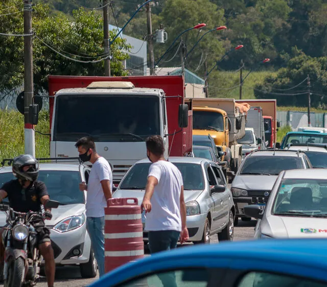 Imagem ilustrativa da imagem Mais de 40 veículos impedidos de entrar em Maricá