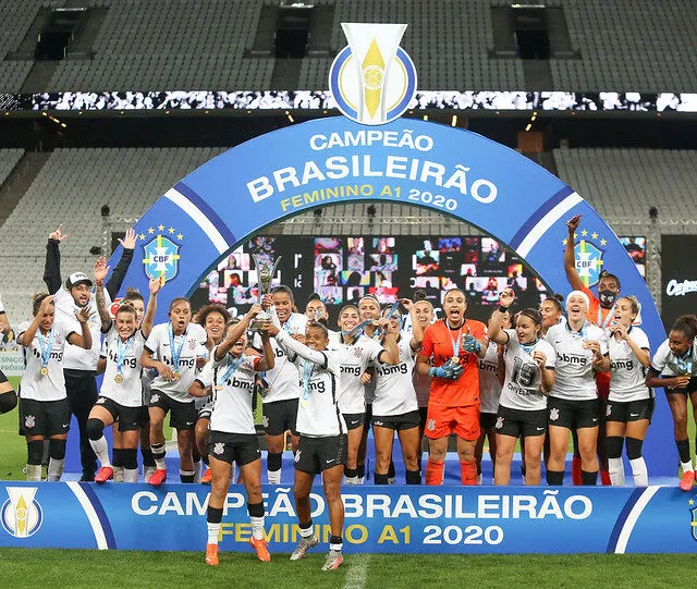 Imagem ilustrativa da imagem Globo adquire direitos de transmissão do futebol feminino