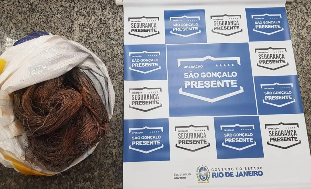Imagem ilustrativa da imagem Detidos com 5kg de fio de cobre e moto roubada em São Gonçalo