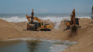 Imagem ilustrativa da imagem Serviços no Canal da Barra de Maricá devem terminar em até dez dias