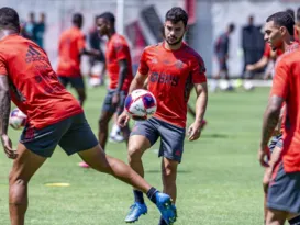 Imagem ilustrativa da imagem Flamengo enfrenta o Macaé no Maracanã neste sábado