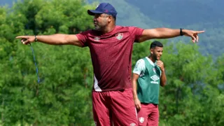 Imagem ilustrativa da imagem Roger Machado é demitido do Fluminense após eliminação na Copa Libertadores