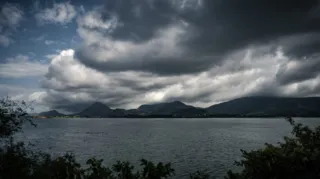 Imagem ilustrativa da imagem Formação de ciclone 'Potira' coloca estados do Rio e São Paulo em alerta