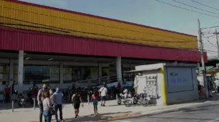 Imagem ilustrativa da imagem Supermercado em Niterói é fechado pela Vigilância Sanitária