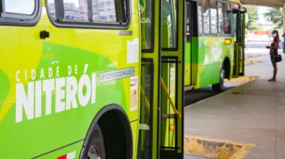 Imagem ilustrativa da imagem Mudança na posição de linhas de ônibus no terminal de Niterói