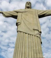 Imagem ilustrativa da imagem Cristo Redentor terá iluminação azul em homenagem a juventude nesta quinta