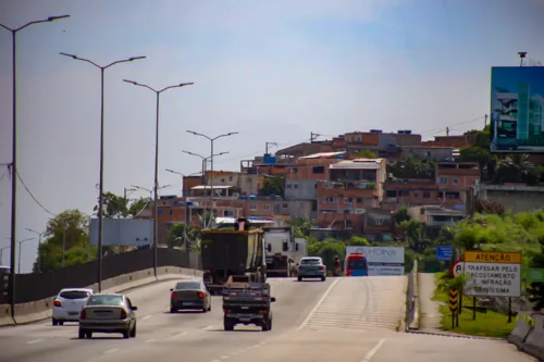 Imagem ilustrativa da imagem Polícia impede ação criminosa de bandidos na Avenida do Contorno em Niterói