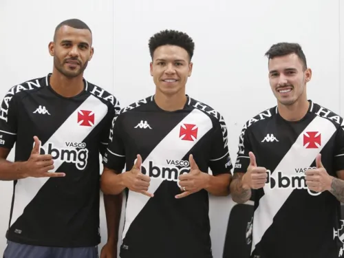 Imagem ilustrativa da imagem Vasco enfrenta o Nova Iguaçu pelo Carioca em meio à reestruturação