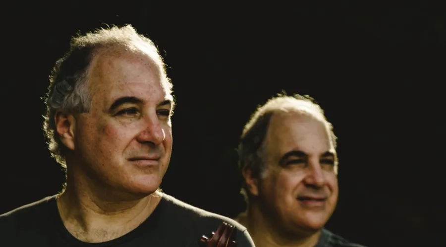 Imagem ilustrativa da imagem Duo Santoro realiza concerto online no Teatro Popular de Niterói