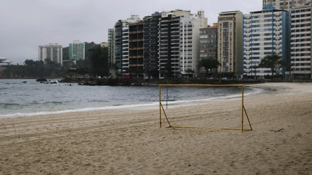 Imagem ilustrativa da imagem Prefeitura proíbe futebol em Niterói