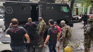 Imagem ilustrativa da imagem Bope e MP fazem operação para prender 'Pezão' no Rio