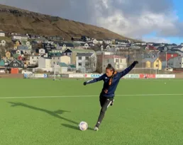 Imagem ilustrativa da imagem Ex-atletas de projeto em São Gonçalo se destacam nas Ilhas Faroé