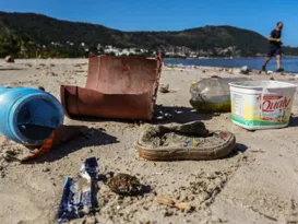 Imagem ilustrativa da imagem Praias da Zona Sul de Niterói amanhecem poluídas