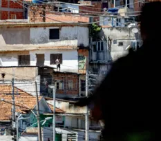 Imagem ilustrativa da imagem PMs são atacados a tiros na Mangueira, na Zona Norte do Rio