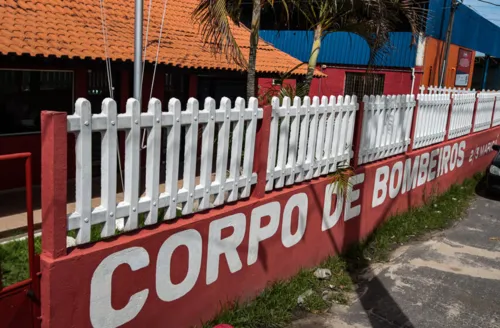 Imagem ilustrativa da imagem Bombeiros recebem 'trote' com versículos bíblicos em Maricá