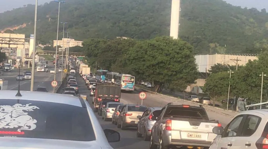 Imagem ilustrativa da imagem Manhã de caos no trânsito em Niterói e São Gonçalo