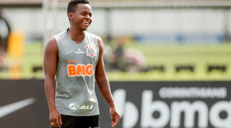 Imagem ilustrativa da imagem Meia do Corinthians é oferecido e Fluminense se interessa