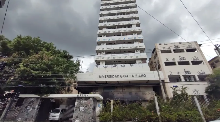 Imagem ilustrativa da imagem Antigo prédio será desapropriado e usado para cursos no Rio