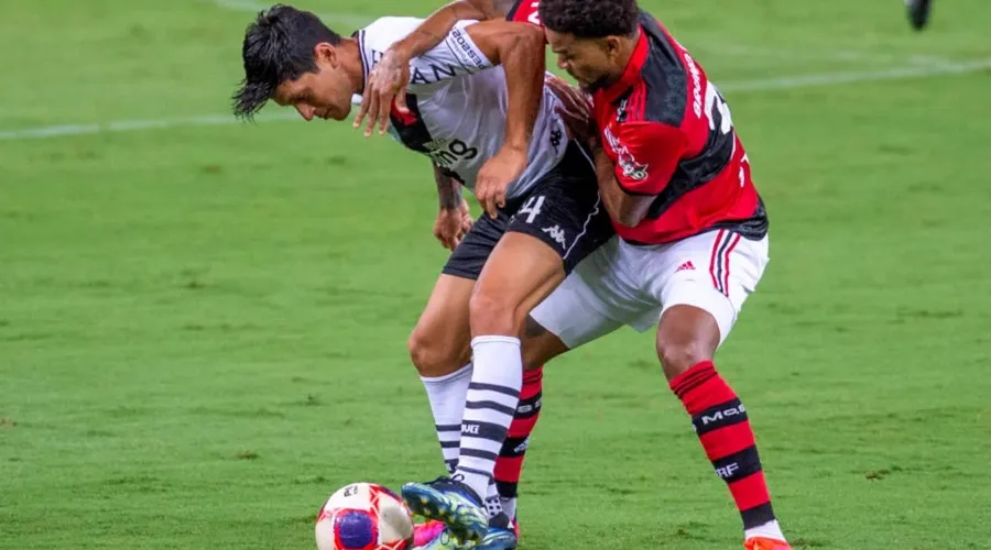 Imagem ilustrativa da imagem Vasco vence o Flamengo no Maracanã