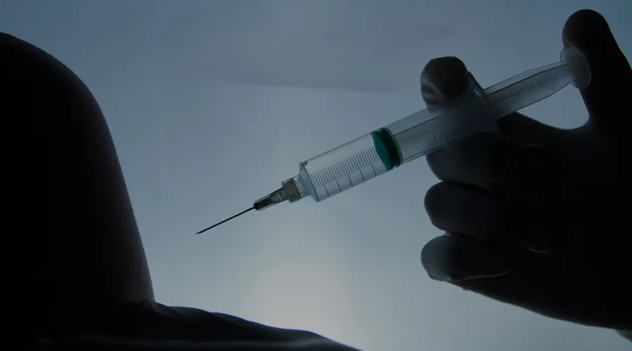 Imagem ilustrativa da imagem Estado realiza entrega de 427,2 mil doses de vacina contra Covid-19