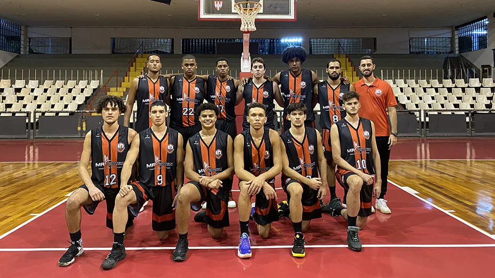 Niterói Basquete e a missão de fazer frente a gigantes do esporte nacional  - Lance!