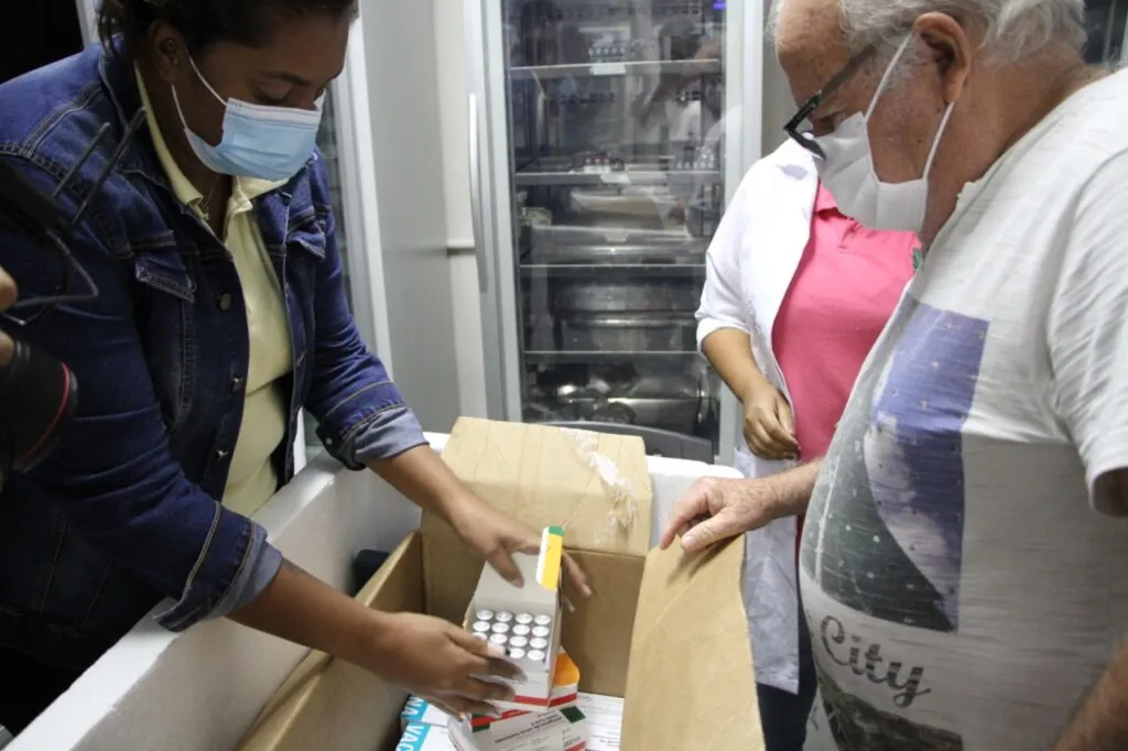 Imagem ilustrativa da imagem Covid-19: mais de 2,5 mil novas doses de vacinas chegam em Maricá