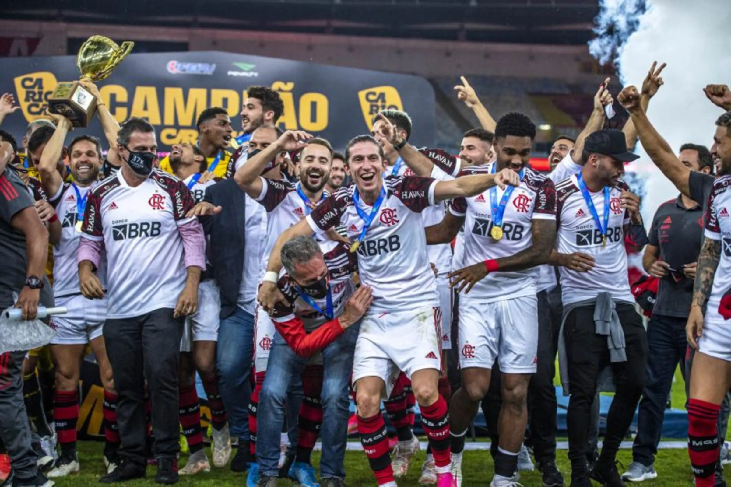 Imagem ilustrativa da imagem Flamengo derrota o Fluminense e é campeão do Carioca