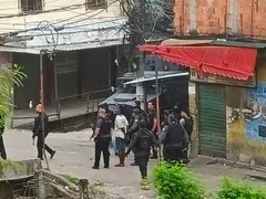 Laranjas do tráfico na mira da polícia no Rio de Janeiro